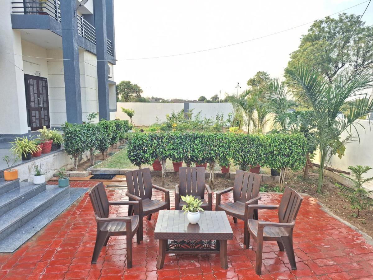 Keen Leopard Homestay Jawai Bandh Ngoại thất bức ảnh