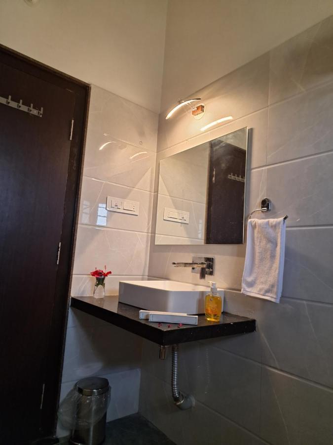 Keen Leopard Homestay Jawai Bandh Ngoại thất bức ảnh
