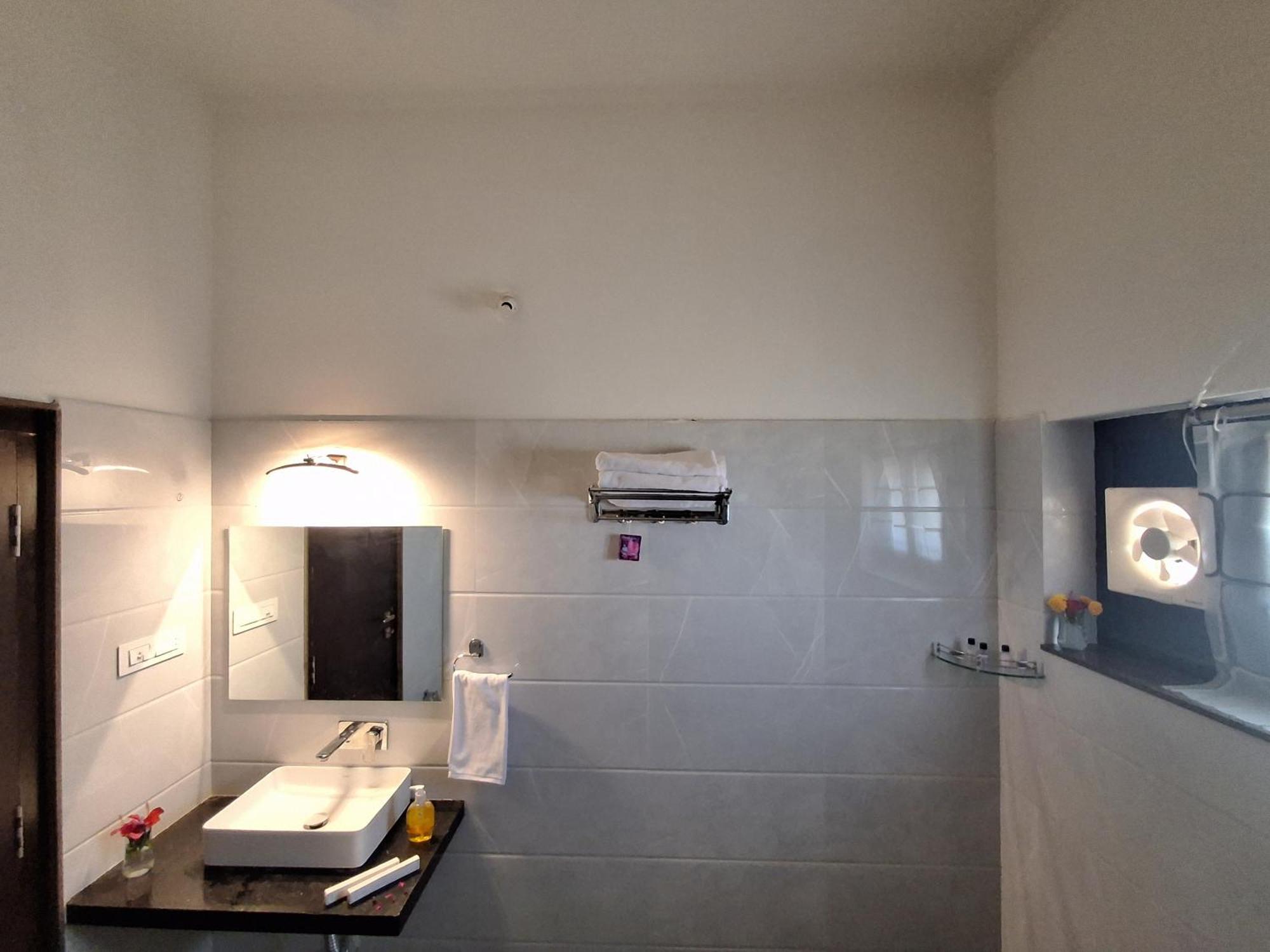 Keen Leopard Homestay Jawai Bandh Ngoại thất bức ảnh